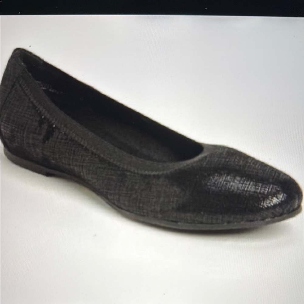 Munro “Ashlie” Comfort Leather Ballet Flats